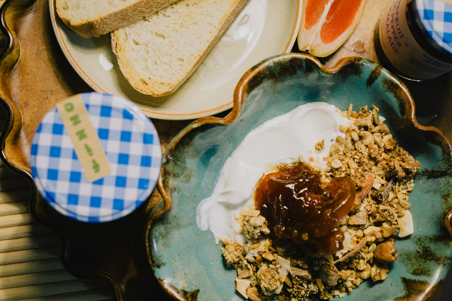 Fizzle Super Nutty Granola. Gift Idea for Foodie. Christmas gift set.